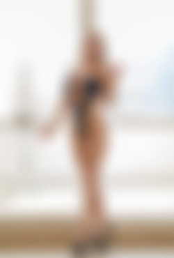 Onlyfans.com - laradesantis/Images/03-06-2020-389884862.jpg