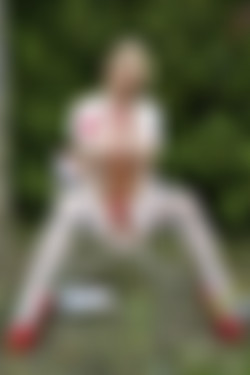 Onlyfans.com - laradesantis/Images/02-04-2020-208905936.jpg