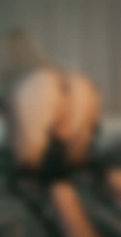 [Onlyfans.com] Stephanie (@sissystephaniex)/photos/1412788175.jpg