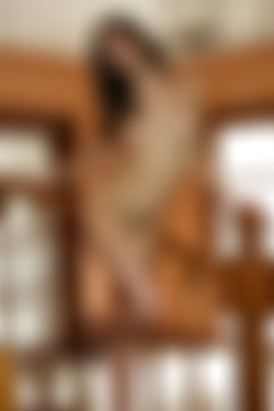 [photodromm.com] 2018-05/[photodromm.com] - 2018.05.06 - Melanie - On The Stairsteps (x46) 2000x3000/33l.jpg