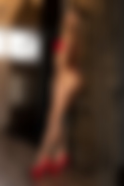 [photodromm.com] 2021-01/[photodromm.com] - 2021.01.02 - Ursula - Intercontinental Hotel (x50) 2000x3000/03l.jpg