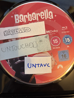 Barbarella.1968.1080p.BluRay.H264-RiSEHD/Proof/barbarella.1968.1080p.bluray.h264-risehd.proof.jpg