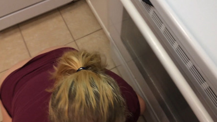 [ManyVids] Chanel Frost - BBC Creampie on my Kitchen Table/Screens/Chanel Frost_BBC-Creampie-On-My-Kitchen-Table.m4v_20170117_202034.041.jpg