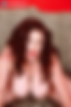 Scoreland.com SiteRip - Part #1/00103-Voluptuous March 2004-Angela White/1600/Angela36.jpg
