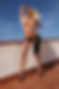 photodromm.com - 2011-12/evelyn - 05 - blonde angel 3/02l.jpg