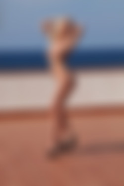 photodromm.com - 2011-12/evelyn - 05 - blonde angel 3/42l.jpg