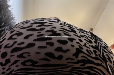 [Patreon] Manda Dawn/Pics/100139213_POV you are laying in my lap while I watch TV (story)   _01_4A34BD1E-BF67-41C4-.jpg