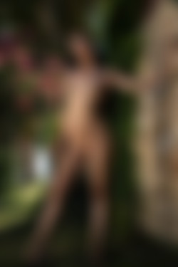 2022phdee/2022-06/[photodromm] 2022-06-10 Jaqueline - The Secret Garden (x46, 3000 px)/The Secret Garden (17).jpg