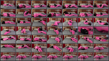 www.bondagejunkies.com~videos~minipack_025/thumbs/bjv-1457-1~abby~abby_vs._her_useless_hands~2015-09-19~00.10.20.mp4.jpg