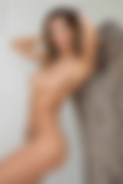 [photodromm.com] 2018-11/[photodromm.com] - 2018.11.22 - Claudia - The Hours (x46) 2000x3000/41l.jpg