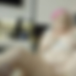 Pure Vicky - POV Hardcore Mature.nl 1080p.mp4