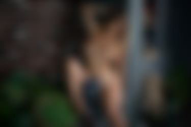 [photodromm.com] 2020-05/[photodromm.com] - 2020.05.06 - Sharona - The Reader (x50) 2000x3000/27l.jpg