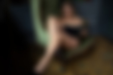 [photodromm.com] 2020-05/[photodromm.com] - 2020.05.06 - Sharona - The Reader (x50) 2000x3000/32l.jpg