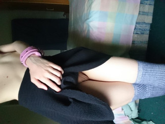 RosieAndAlena/Photos/pretty little girl/(m=e-yaaGqaa)(mh=wTsPPpWkDigHiGxH)original_217243511.jpg