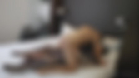 [Onlyfans.com] Bianca (@bibibratx)/(2023-06-09) threesome tape with @secret girlnextdoor and @english Tom.mp4