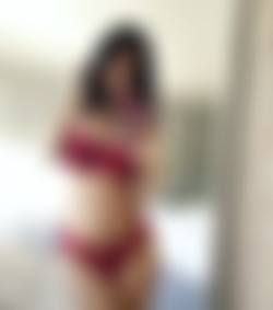 [OnlyFans.com] Emma Glover (@emmag)/Images/2017-12-08-Lady in Red-95929177-2C6F8004-65FA-499C-8B77-56EF858C10EA.jpeg