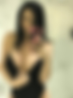 [OnlyFans.com] Emma Glover (@emmag)/Images/2018-01-14--86865986-E3B26266-16D3-488C-8546-B844278FA97E.jpeg