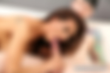 [Transerotica] Latina Trans Jessy Dubai Seduces Hung Kai Bailey Into Anal 30 Jun 2022  (1080p and pictures)/Pictures/img_4902.jpg