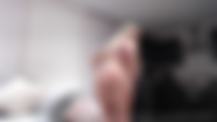 [OnlyFans.com] Elle Brooke (@ellebrookeuk)/19-02-19 3241250 A naughty strip-tease for my virgin fan before I let him feed me his big vi(..) 1280x720.mp4