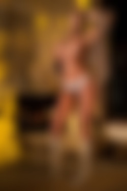 [photodromm.com] 2015-03/[photodromm.com] - 2015.03.02 - Anne - Winter Memories (x50) 1333x2000/08l.jpg