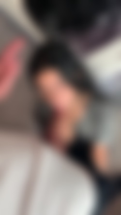 Travelvids - Venezuelan - Dec - 2020/CUTIE VENEZUELAN TINDER GIRL BJ (IPHONE).mp4