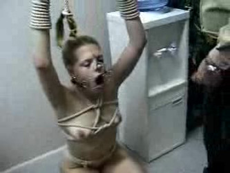 Peelover.com/girls_extreme/033_daisy.wmv