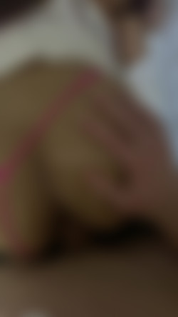 Travelvids - Venezuelan - Dec - 2020/RED HEAD VENEZUELAN TINDER GIRL SUCK & FUCK (IPHONE).mp4