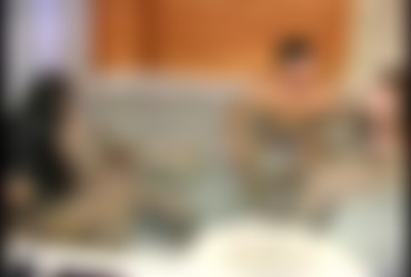 Peelover.com/girls_extreme/050_couples_clip2.wmv