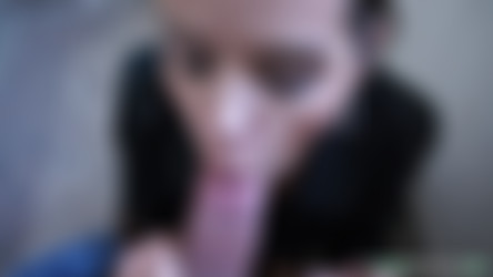 PublicPickups.12.04.30.Janica.Working.To.Pay.The.Bills.XXX.1080p.mp4